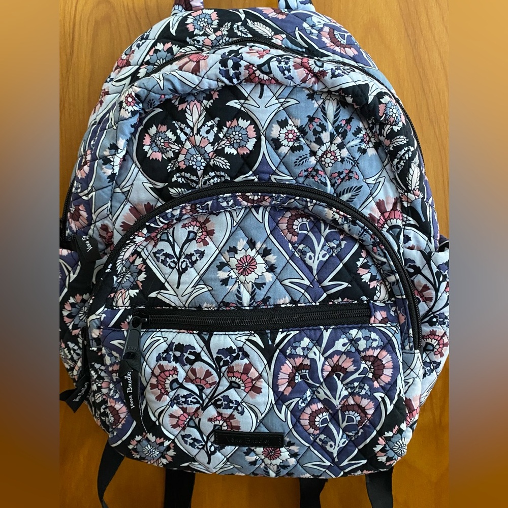 Excellent Condition Vera Bradley Backpack